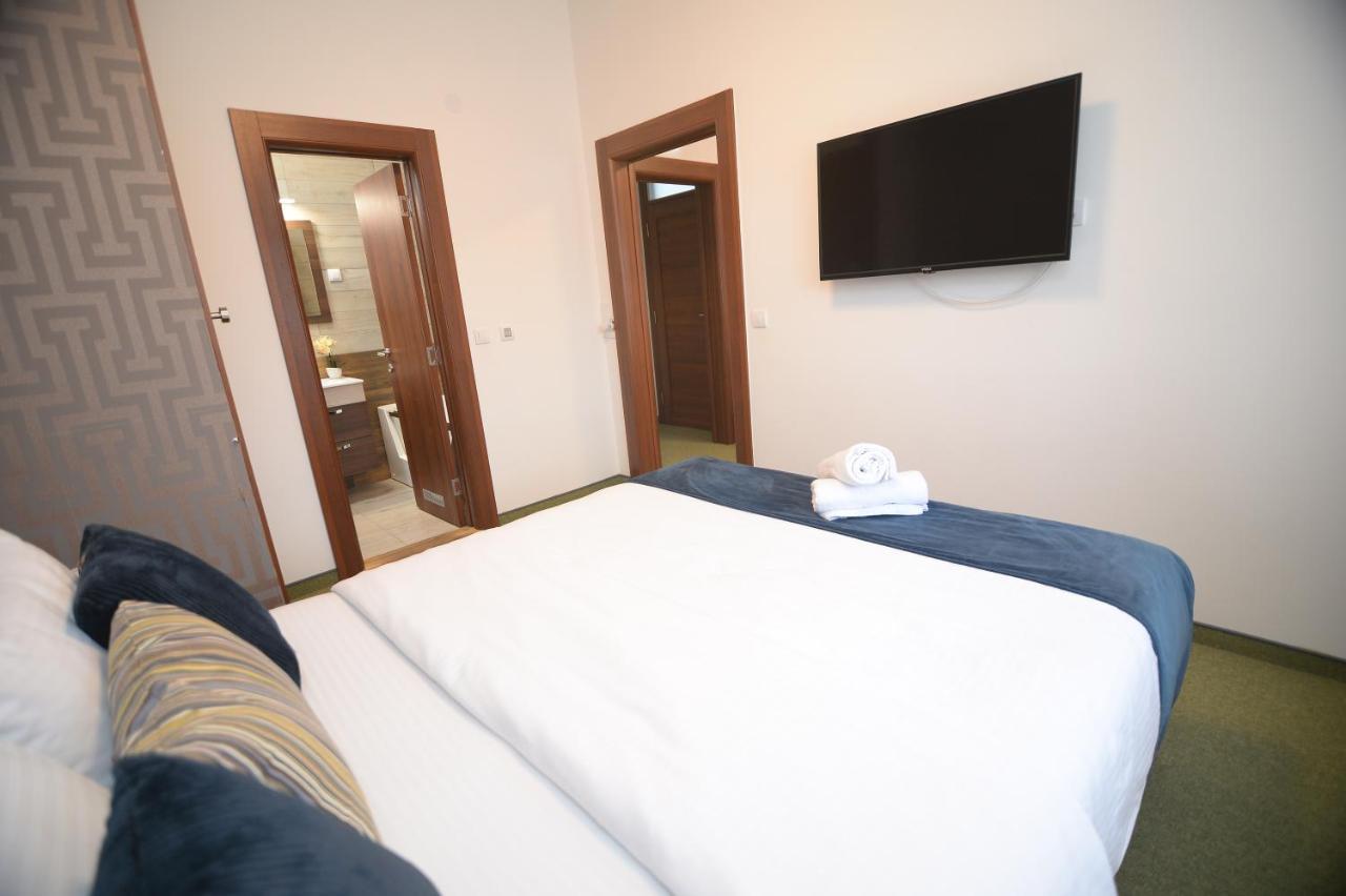 Hotel Hedonist Lux à Lucani Extérieur photo