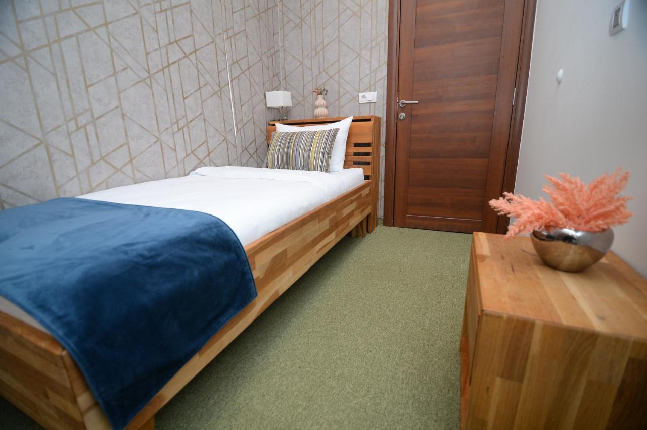 Hotel Hedonist Lux à Lucani Extérieur photo