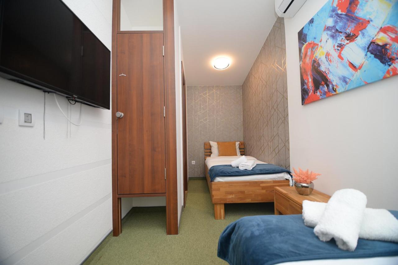 Hotel Hedonist Lux à Lucani Extérieur photo